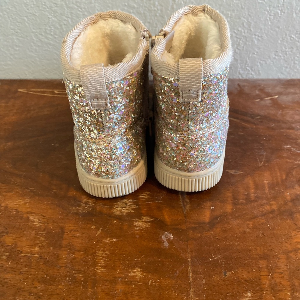 Cat & Jack Sparkly Silver Toddler Boots - Picture 3 of 6
